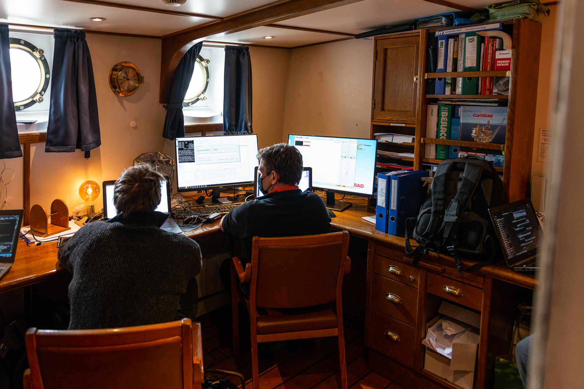 Installering av ekkolodd.