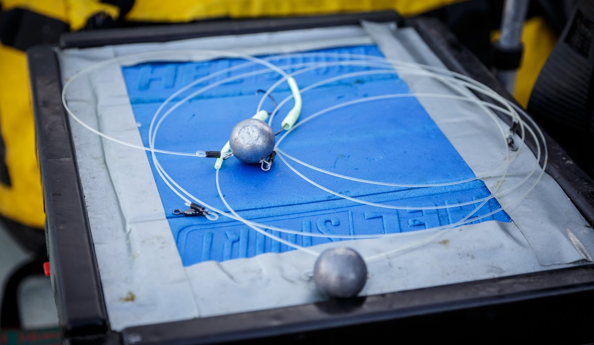 foto av et søkke og kroker