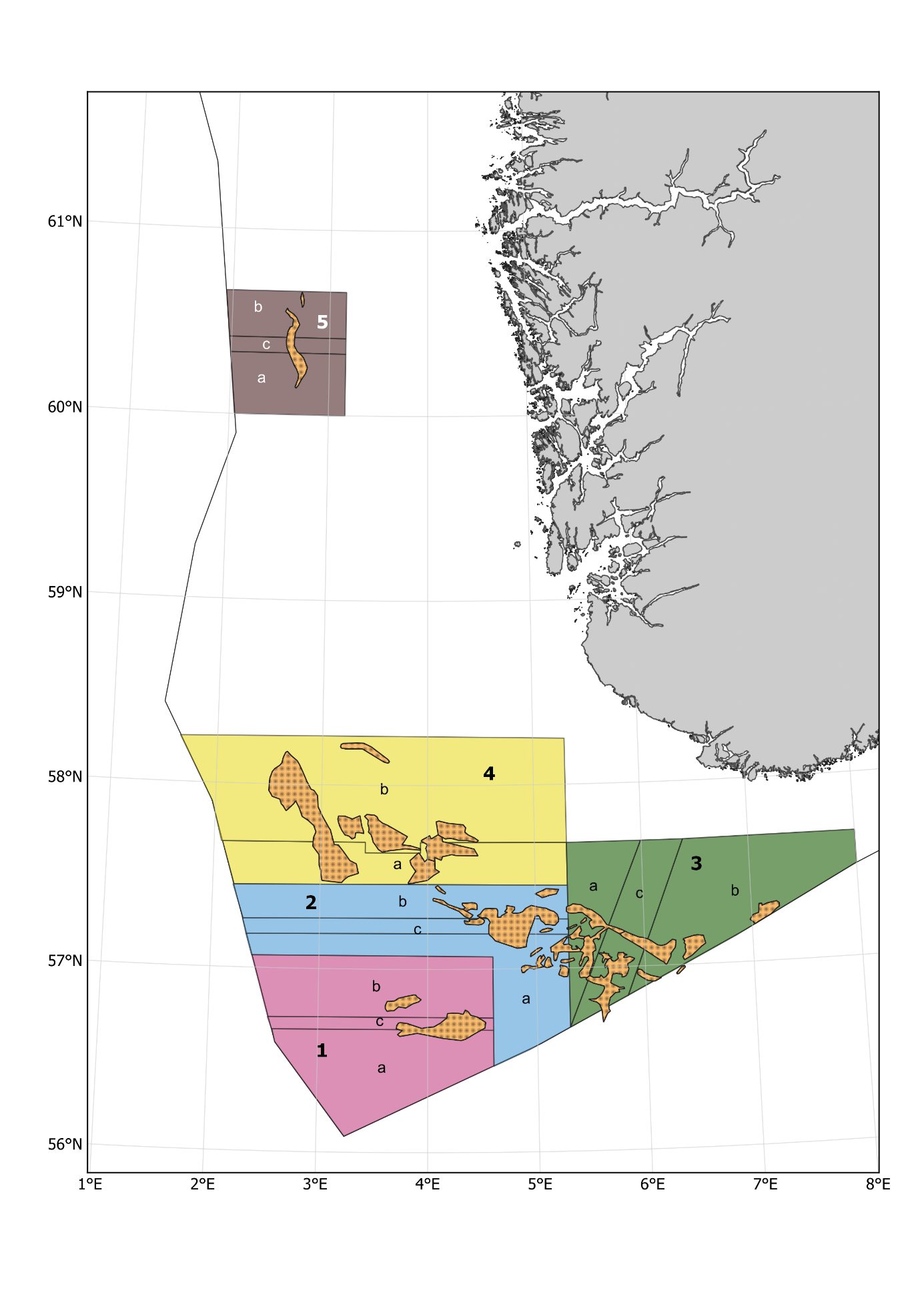 Forvaltningsområdene i norsk sone (Områdeinndelingen er gyldig f.o.m. 2024). Bokstavene a, b og c viser til de forskjellige underområdene. De oransje feltene inni forvaltningsområdene viser de viktigste tobisfeltene.
