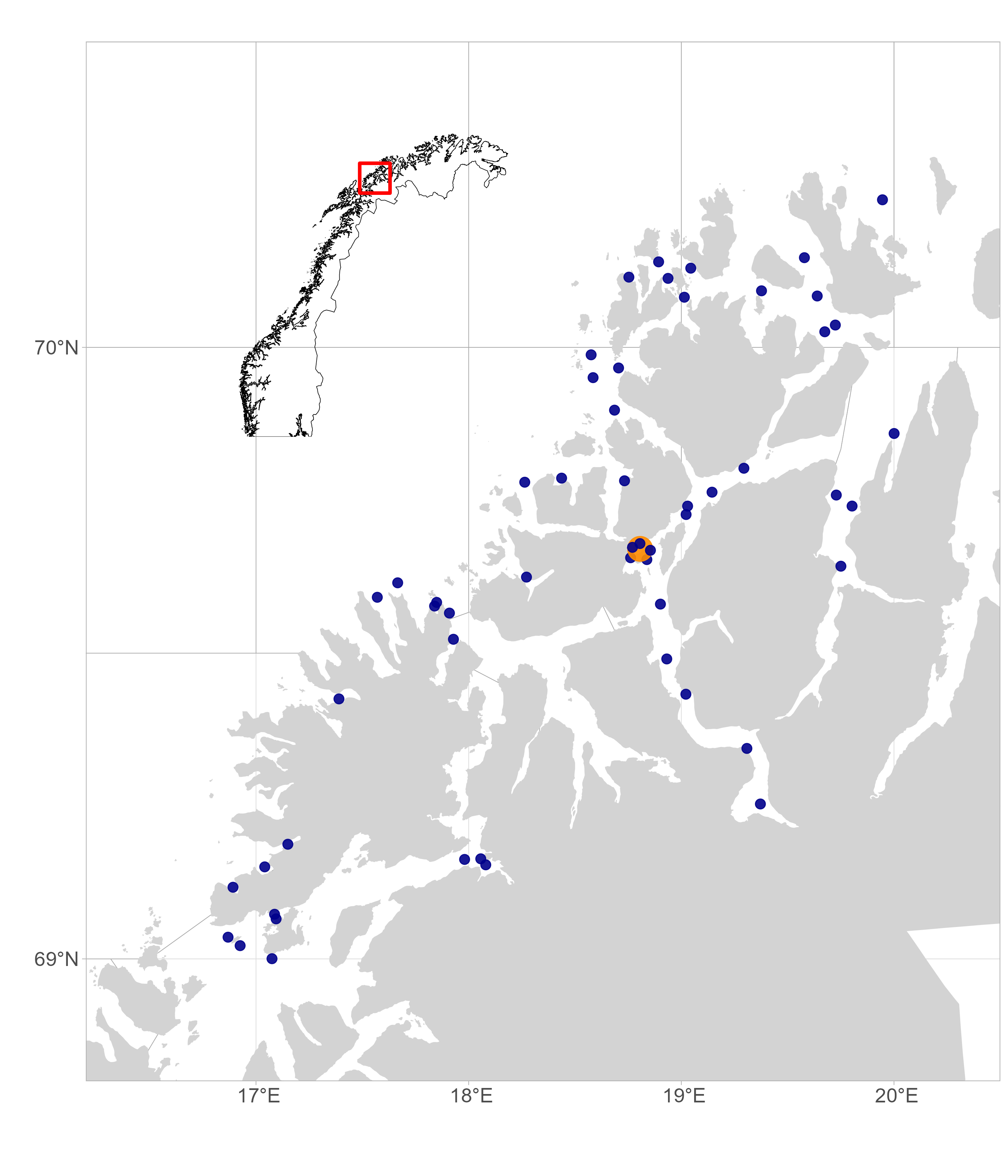 Kartutsnitt over studieområdet med rutenett (statistiske områder), som viser henholdsvis tilstedeværelse (oransj) og fravær (blå) av kongekrabbe. Lengde- og breddegrader er angitt på kartet (16-20,5 grader E og 69-70,5 grader N). Norgeskart øverst til venstre med rød ramme viser utsnittet. 