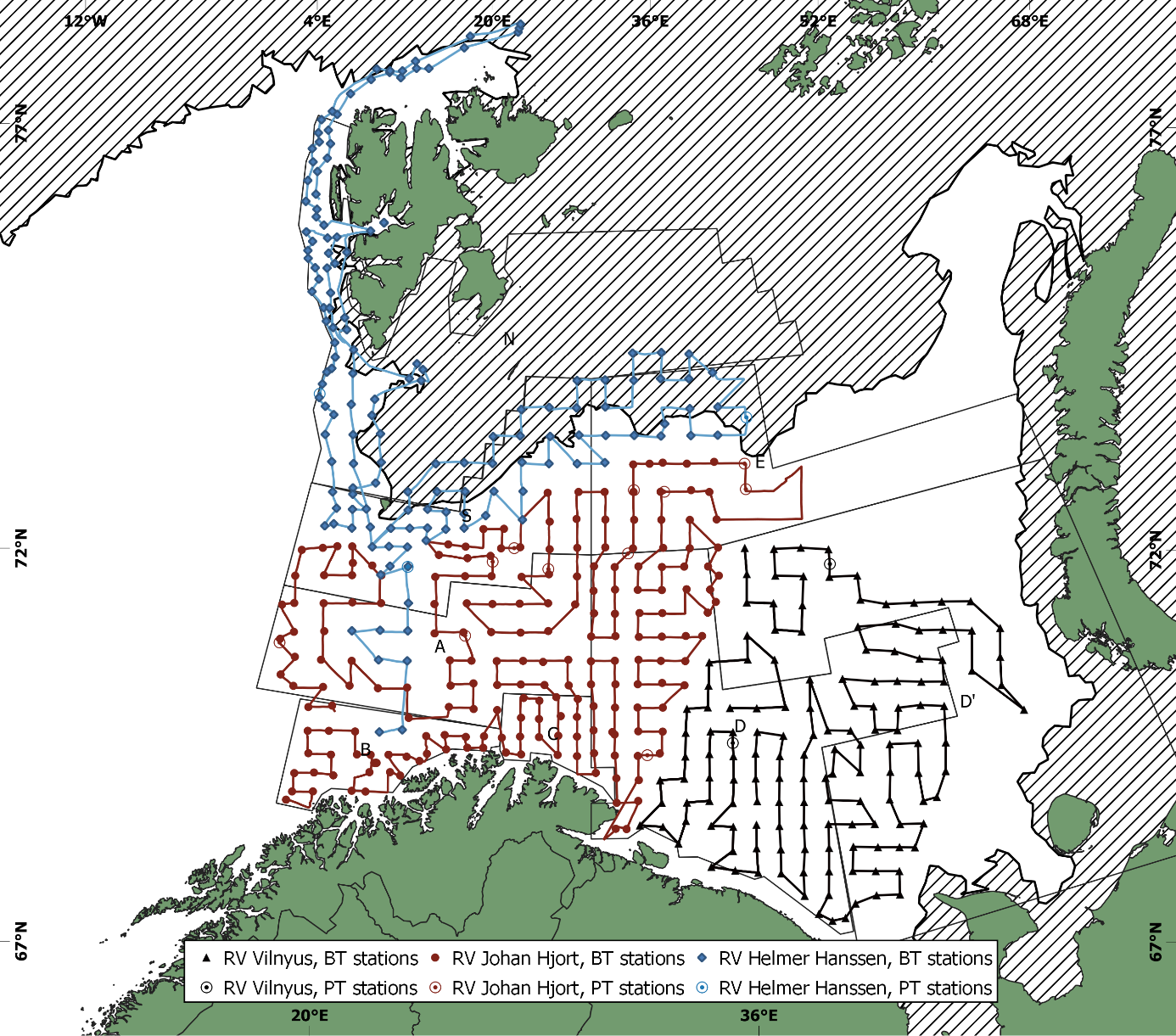 Survey tracks and all trawl stations in the winter survey 2022. Data source for the ice cover: https://cryo.met.no/archive/ice-service/icecharts/quicklooks/2022/ (18.01.22, the first day of the survey).