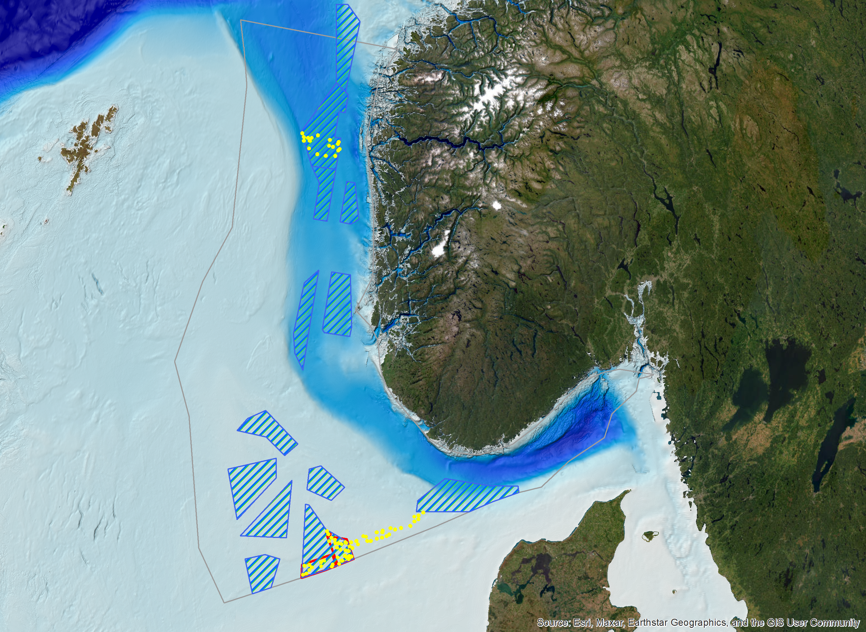 Oversikt over områder og stasjoner vi har kartlagt på toktet. Det nordlige området, Vestavind B, ligger i Norskerenna utenfor Sognefjorden. Det sørlige, Sørlige Nordsjø II, ligger mellom Lindesnes og Ekofisk.