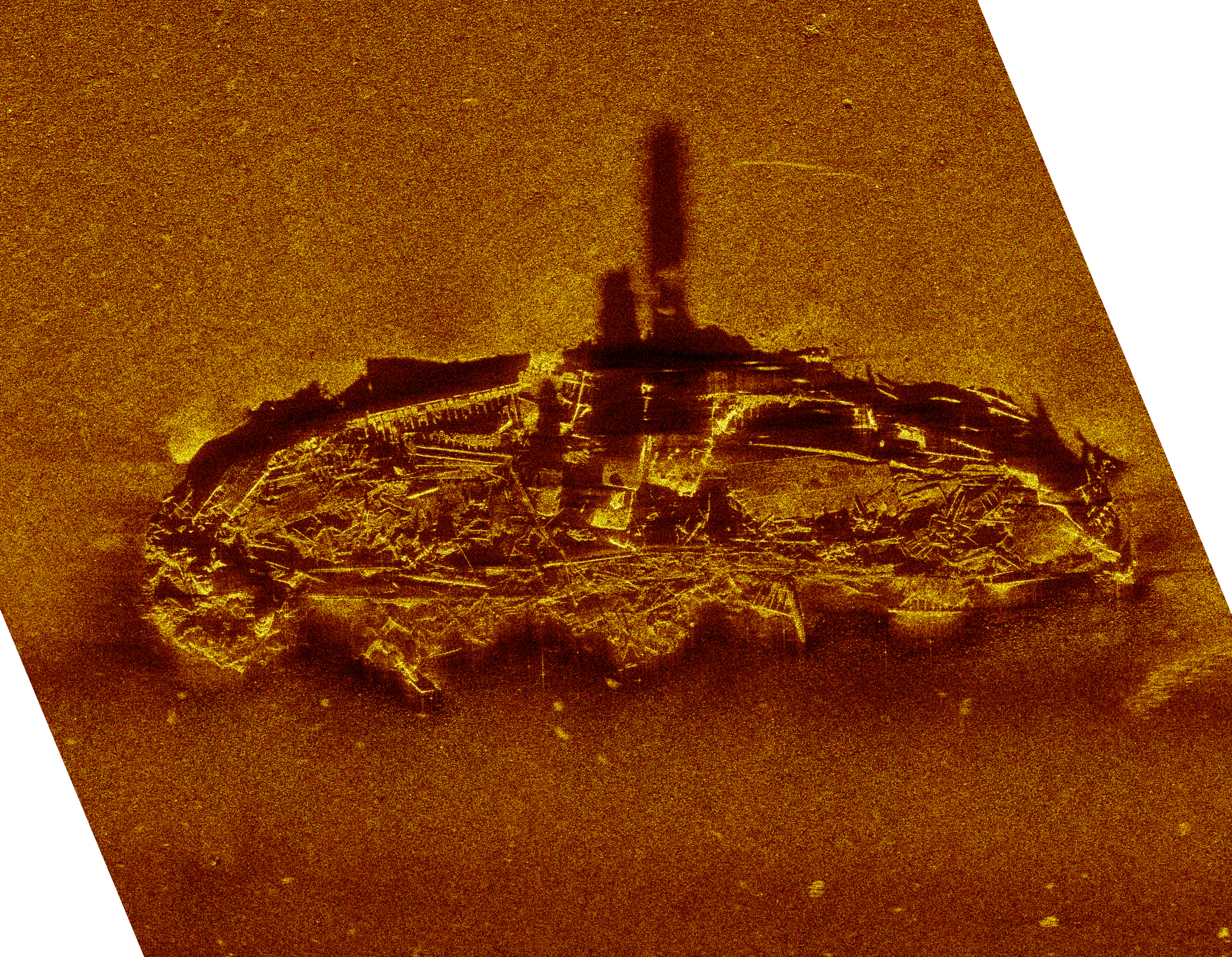 Mission_59_20240314_1: HiSAS 2040 data etterprosessert i Apex Spot, viser et skipsvrak.